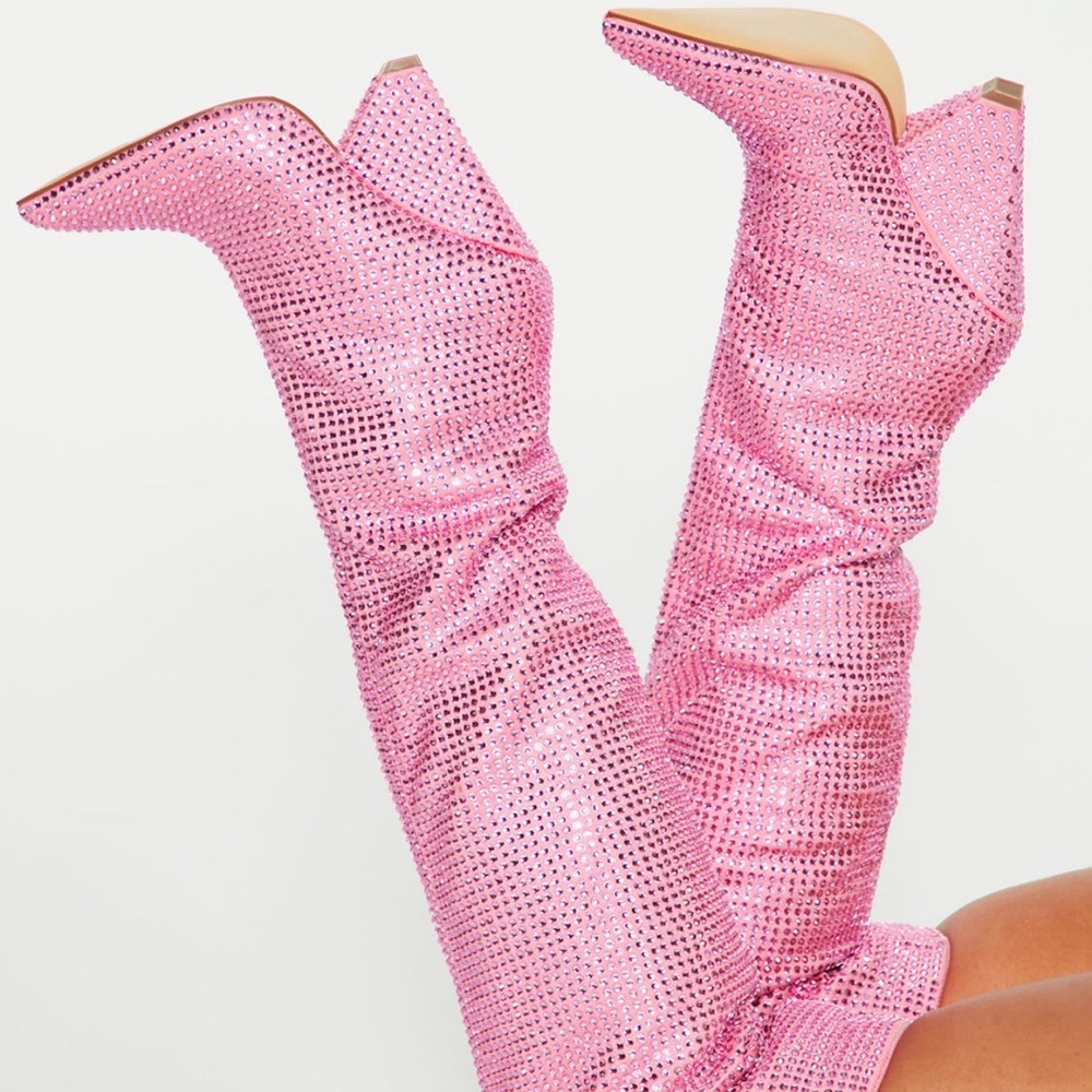 MATERIAL GIRL! - Picture 1 of 8